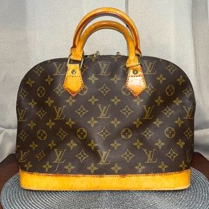 Authentic LV Monogram Alma 👜